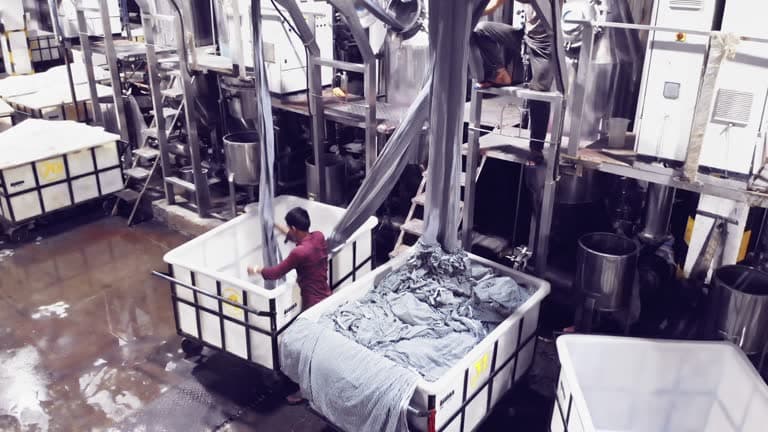 Mga Kemikal sa Textile: Ang Pangangailangan ng Bangladesh at Vietnam ay Naghahanap ng Fast Fashion Supply