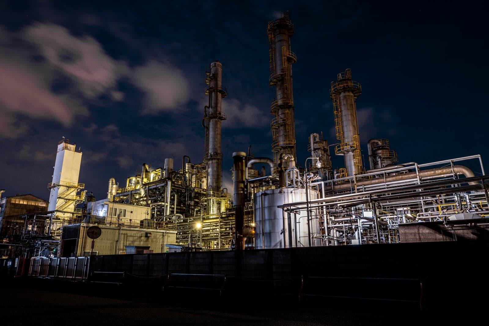 Sinopec Expects China's Fuel Demand Recovery to Pick Up Steam