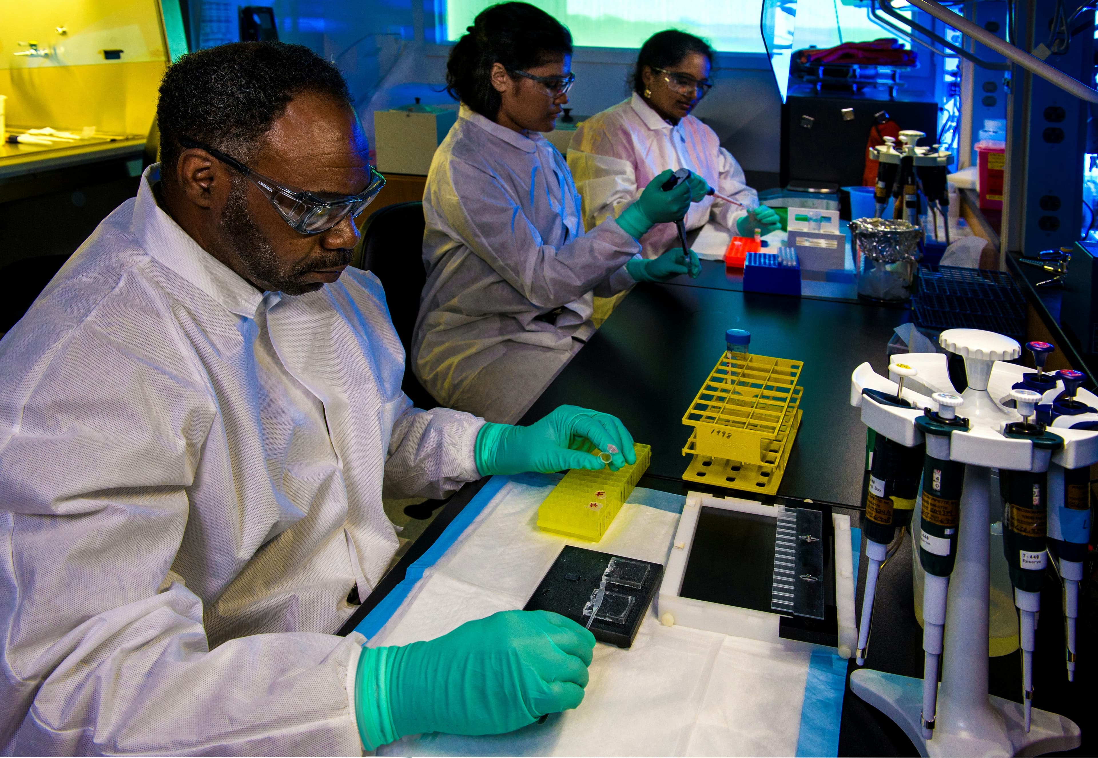Ang THRIVE Program ng ARPA-H at ang Ingredient Supply Chain sa Likod ng Pasadyang Pag-edit ng Gene