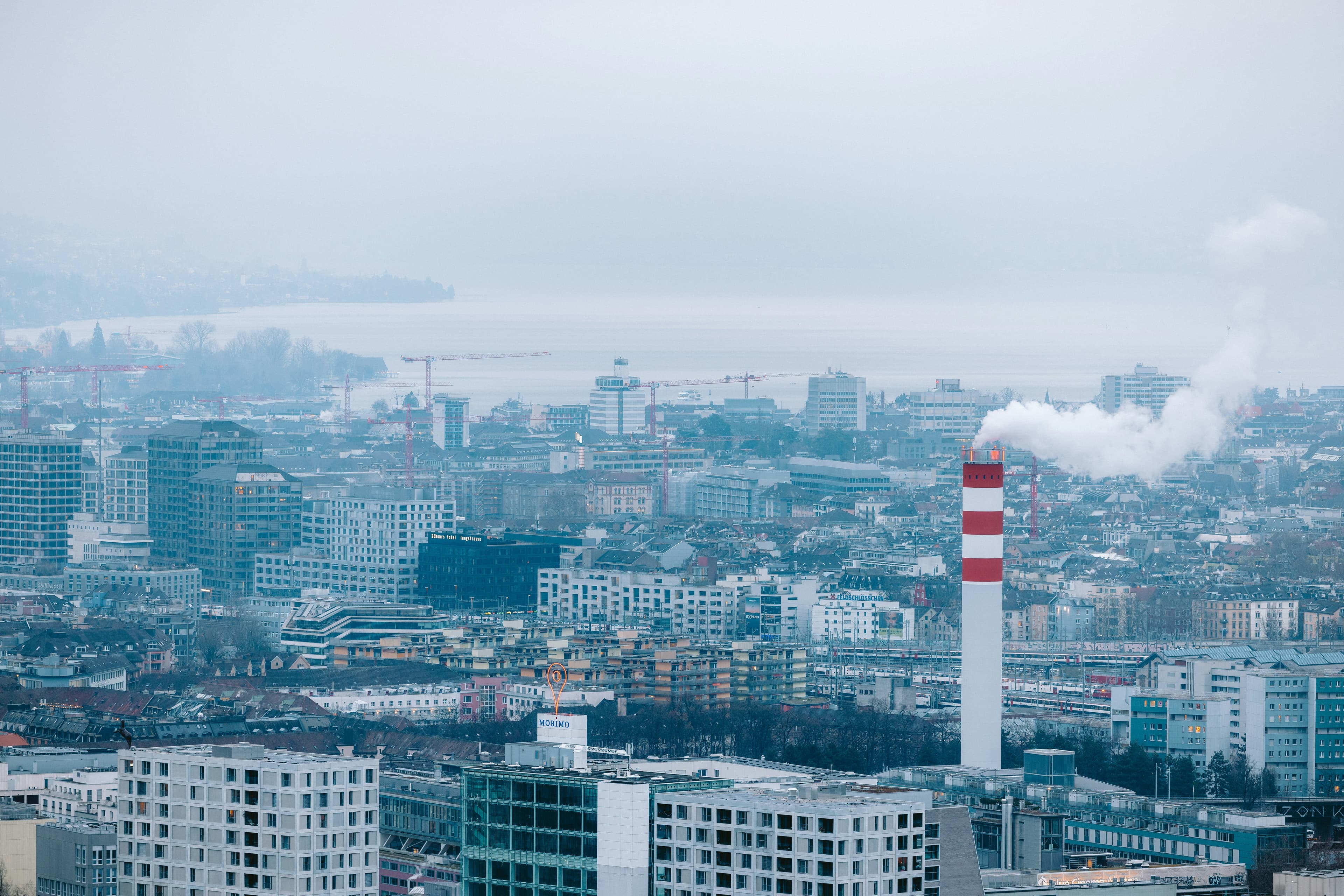 Mga Pahintulot ng EU Carbon sa 23-Linggo na Mataas: Isang Bagong Layer ng Gastos para sa mga European Pharma Ingredient Producer